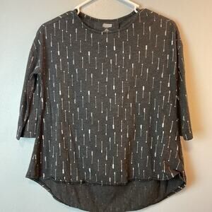 Girl's Arrow Top Hi-Lo Gray 3/4 sleeves